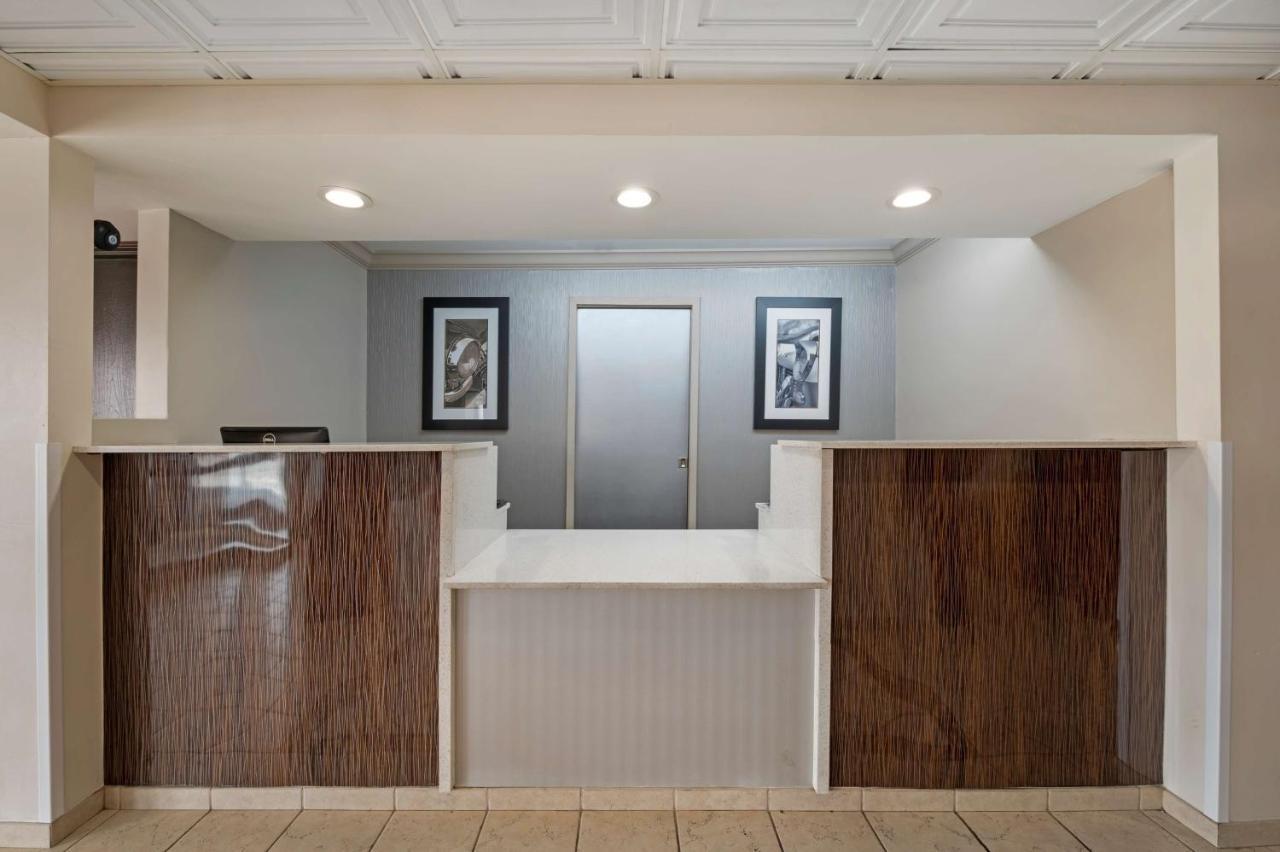 Best Western Edinburgh/Columbus Buitenkant foto